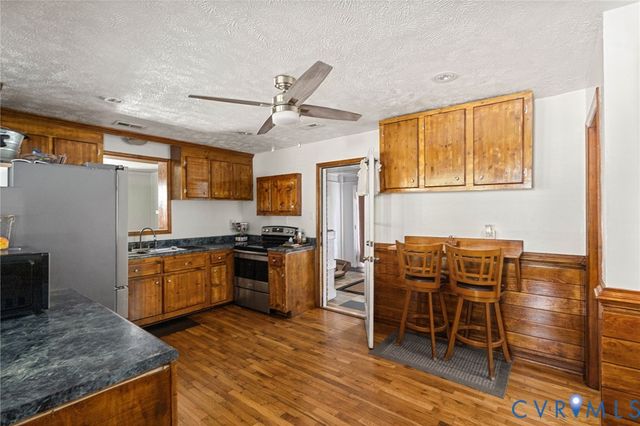1343 Bartlett Rd, Henrico, VA 23231
