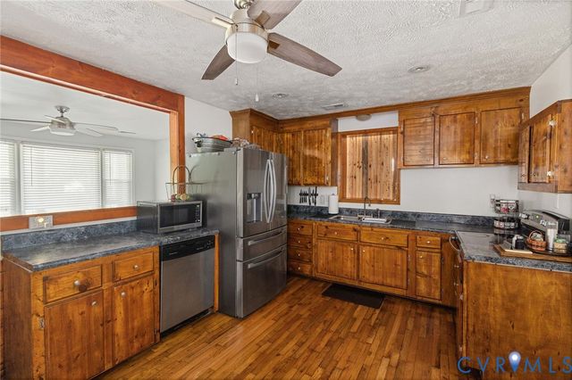 1343 Bartlett Rd, Henrico, VA 23231