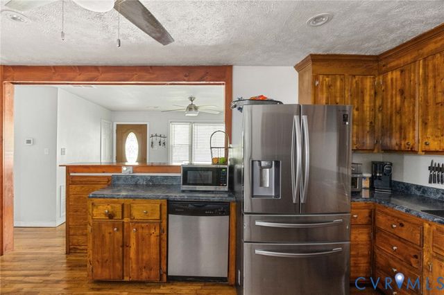 1343 Bartlett Rd, Henrico, VA 23231