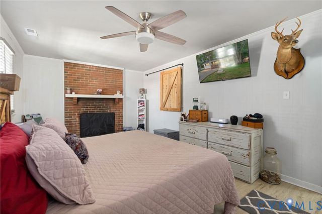 1343 Bartlett Rd, Henrico, VA 23231