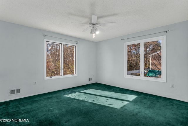 521 Dorothy Place, Brick, NJ 08723