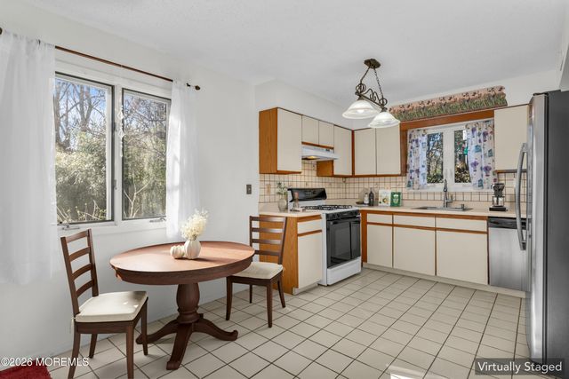 521 Dorothy Place, Brick, NJ 08723