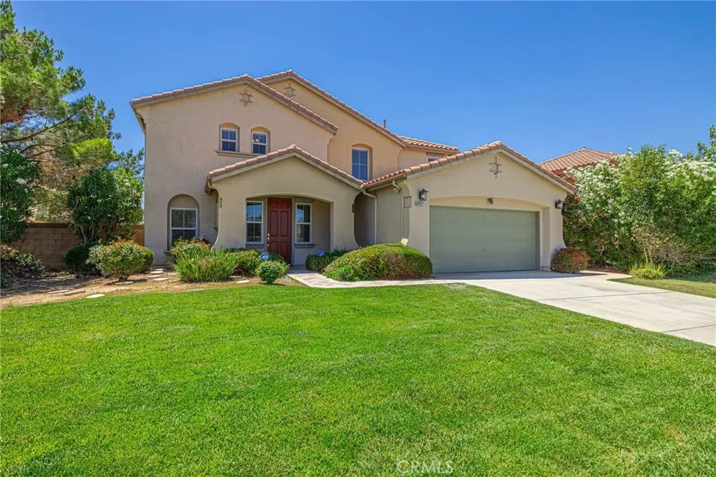 42327 42nd Street West, Quartz Hill, CA 93536