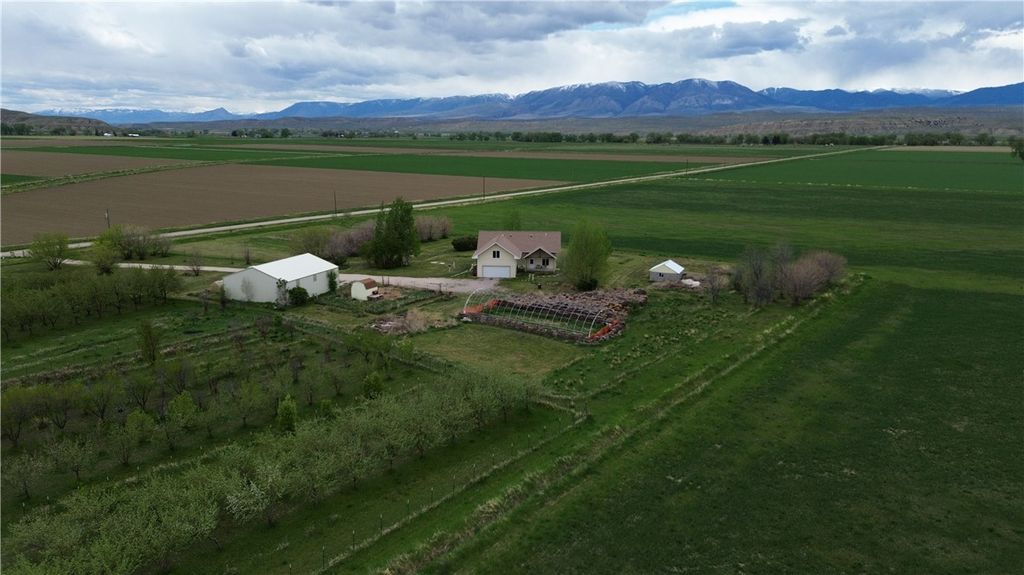 157 Hergenrider ROAD, Bridger, MT 59014