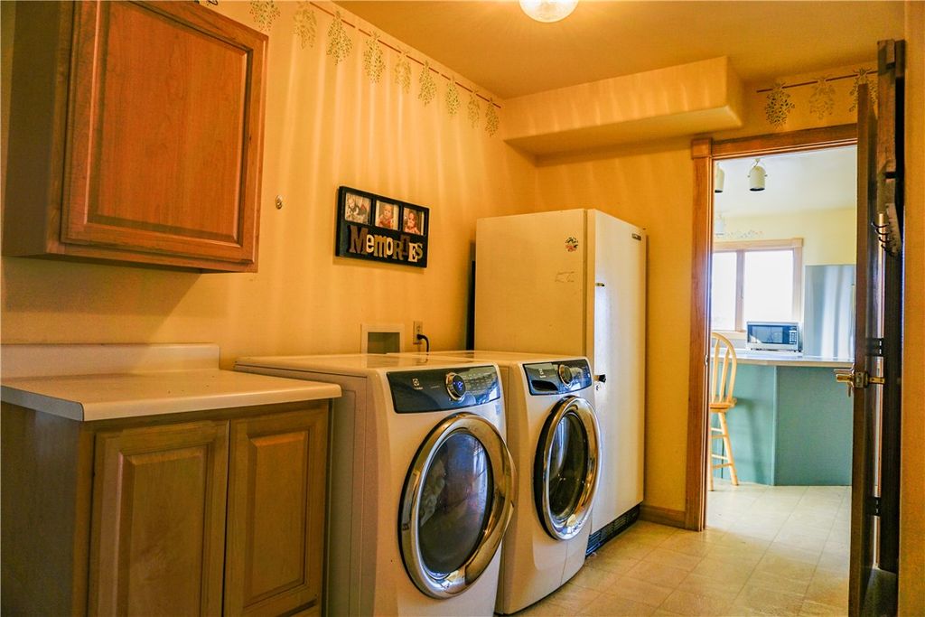 157 Hergenrider ROAD, Bridger, MT 59014 photo 18