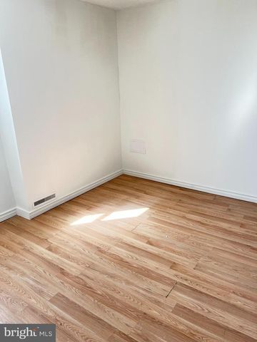 3421 G ST, Philadelphia, PA 19134