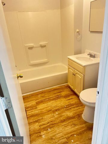 3421 G ST, Philadelphia, PA 19134