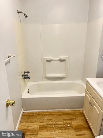 3421 G ST, Philadelphia, PA 19134