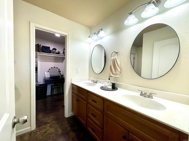 433 N Willow Avenue, Trumann, AR 72472