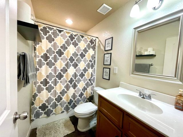 433 N Willow Avenue, Trumann, AR 72472