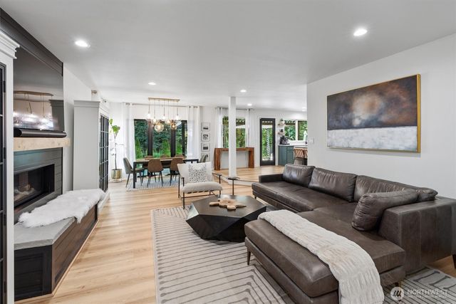 23906 SE 241st Street, Maple Valley, WA 98038