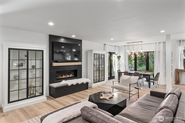 23906 SE 241st Street, Maple Valley, WA 98038