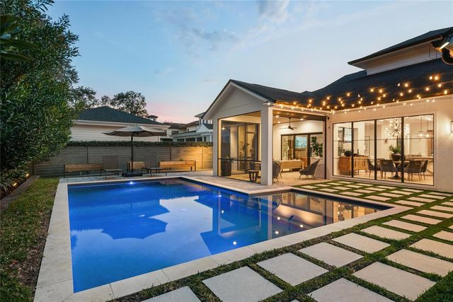 1575 EASTIN AVENUE, Orlando, FL 32804