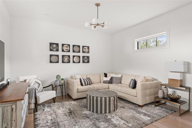 1575 EASTIN AVENUE, Orlando, FL 32804