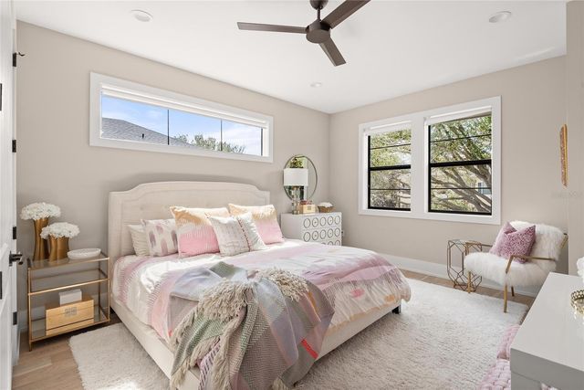 1575 EASTIN AVENUE, Orlando, FL 32804