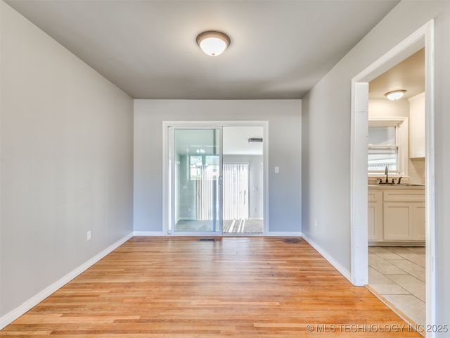 6840 E King Street, Tulsa, OK 74115