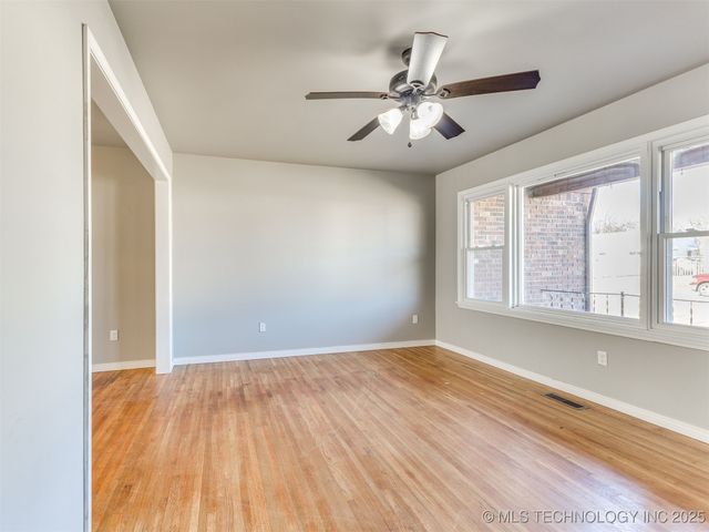 6840 E King Street, Tulsa, OK 74115