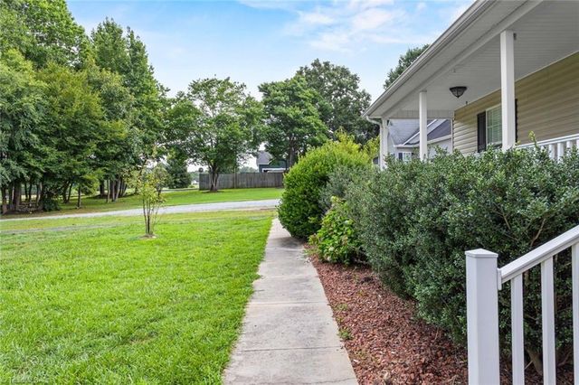 6050 Griffin Drive, Ramseur, NC 27316