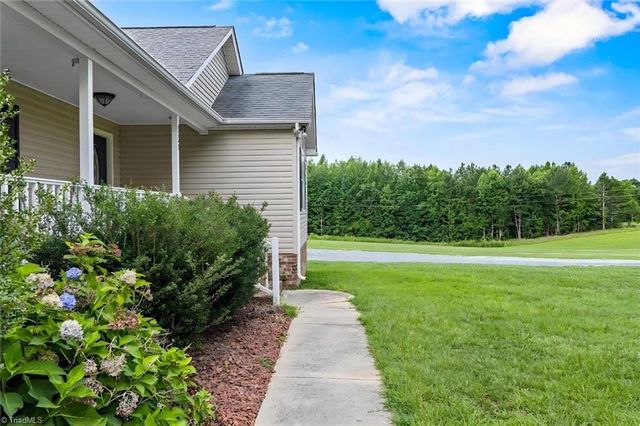 6050 Griffin Drive, Ramseur, NC 27316