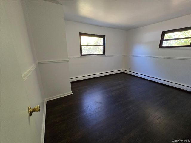 24 Oakbrook Road, Ossining, NY 10562