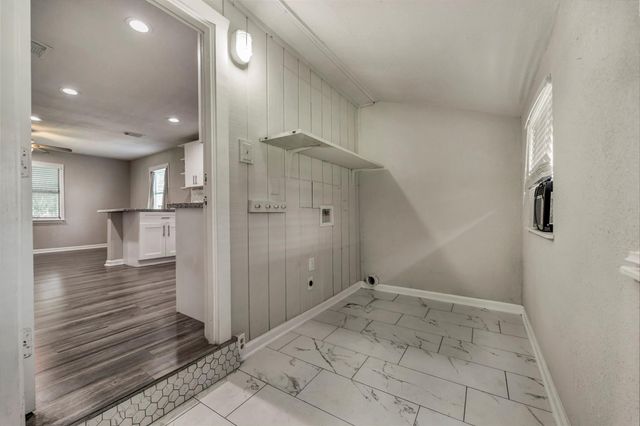 7506 Bluebonnet Street, Pearland, TX 77584