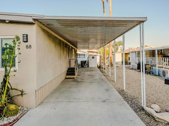 88 Dunes Circle, Cathedral City, CA 92234