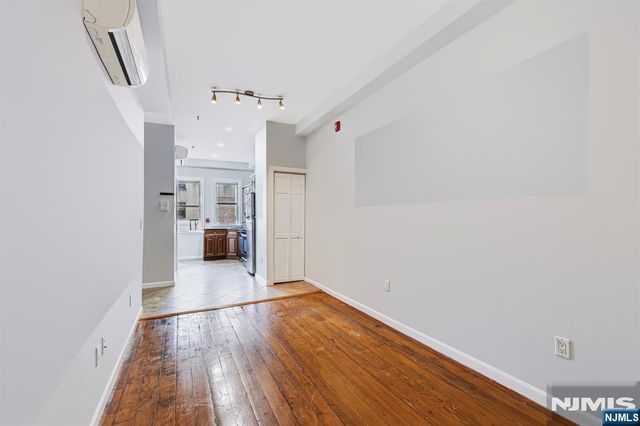 60 Madison Street 1R, Hoboken, NJ 07030