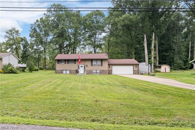 5511 Donner Drive, New Franklin, OH 44216