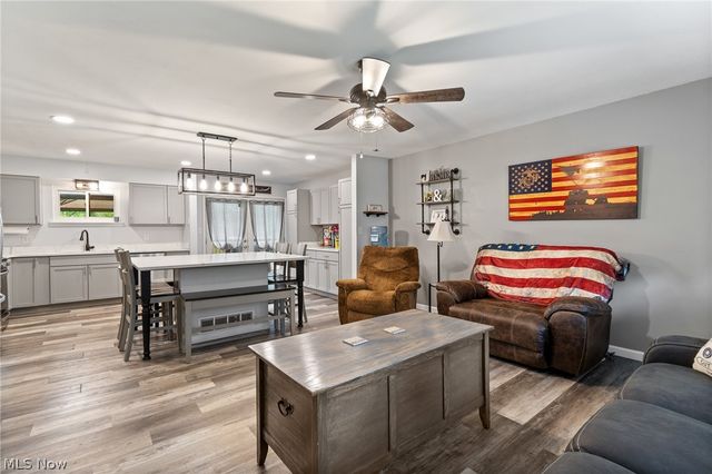 5511 Donner Drive, New Franklin, OH 44216