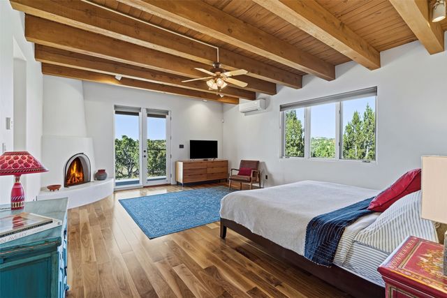 3225 Calle Celestial, Santa Fe, NM 87506