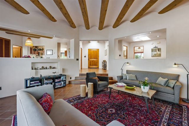 3225 Calle Celestial, Santa Fe, NM 87506