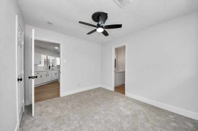 7427 Willow Oak Drive, Baytown, TX 77521