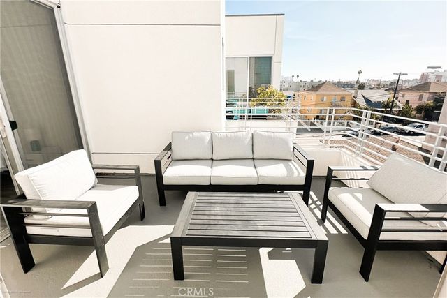 1101 S Harvard Boulevard 506, Los Angeles, CA 90006