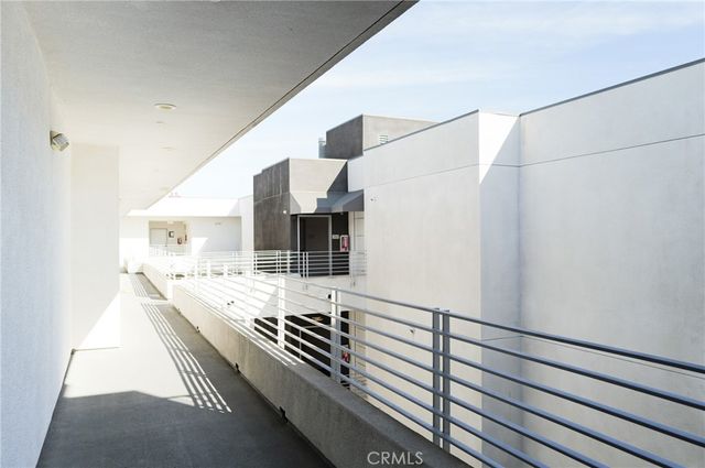 1101 S Harvard Boulevard 506, Los Angeles, CA 90006