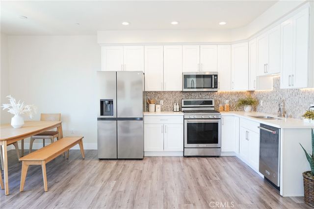 1101 S Harvard Boulevard 506, Los Angeles, CA 90006