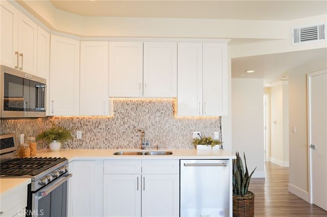 1101 S Harvard Boulevard 506, Los Angeles, CA 90006