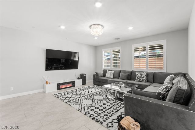 7847 Skyler Falls Lane, North Las Vegas, NV 89084