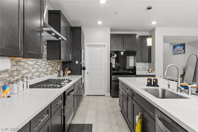 7847 Skyler Falls Lane, North Las Vegas, NV 89084