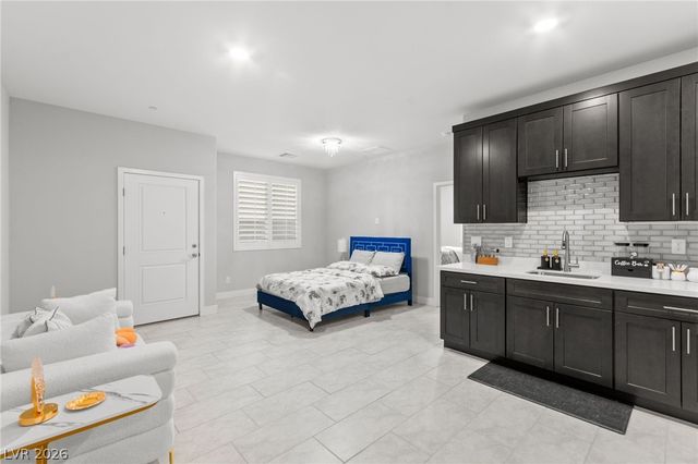 7847 Skyler Falls Lane, North Las Vegas, NV 89084