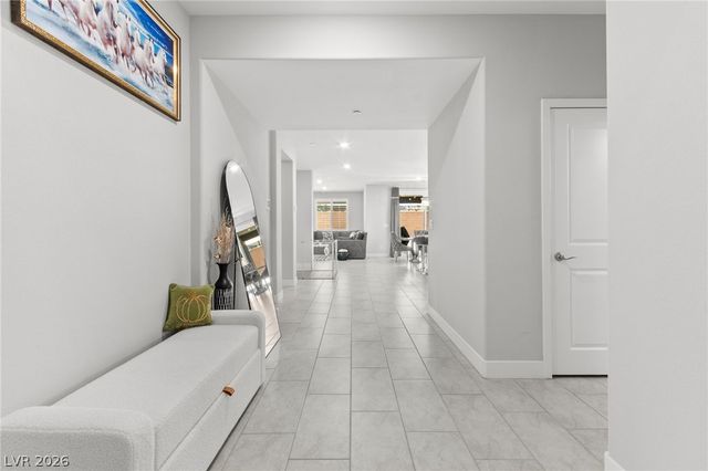 7847 Skyler Falls Lane, North Las Vegas, NV 89084