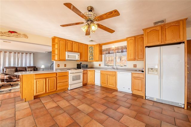 22 Cady Lane, Glocester, RI 02814