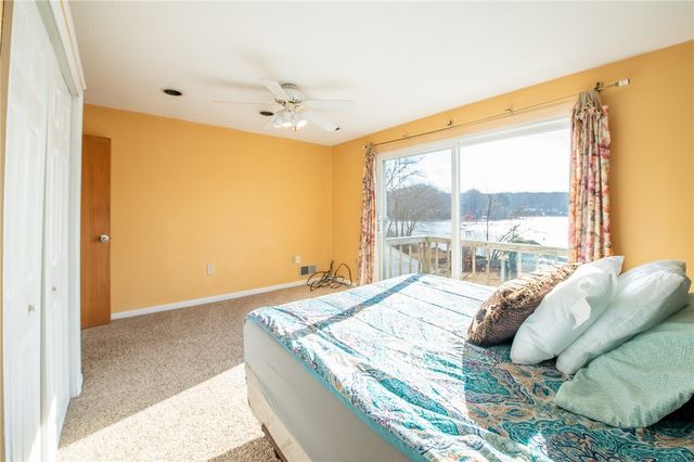 22 Cady Lane, Glocester, RI 02814