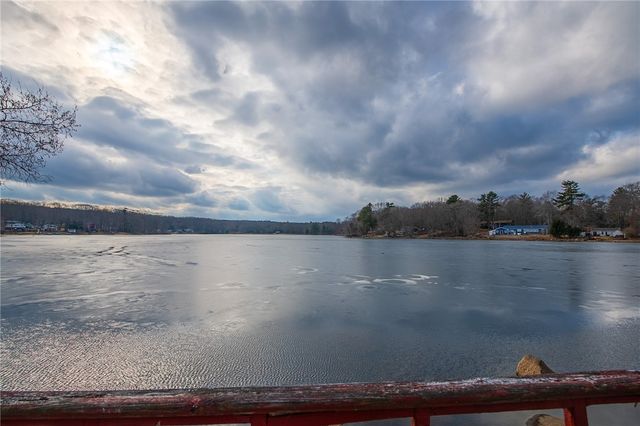 22 Cady Lane, Glocester, RI 02814