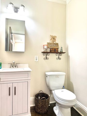 4731 E 10th Road, Earlville, IL 60518