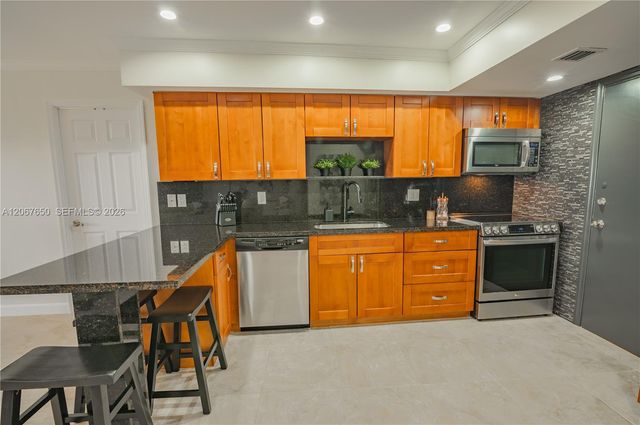 200 Diplomat Parkway 519, Hallandale Beach, FL 33009