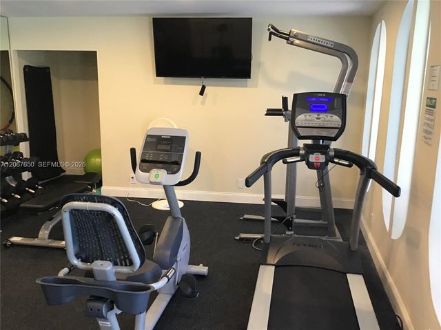 200 Diplomat Parkway 519, Hallandale Beach, FL 33009
