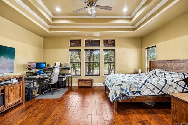 129 HIDDEN FOREST DR, La Vernia, TX 78121