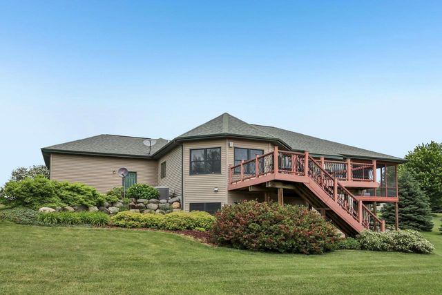 3167 Lorrabud Lane, Sun Prairie, WI 53590
