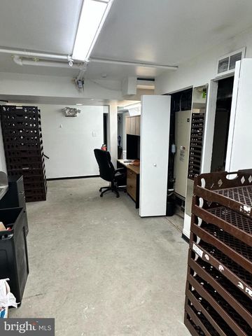 4254 MAIN ST, Philadelphia, PA 19127