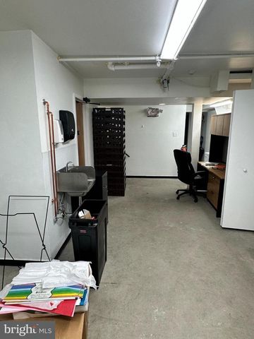 4254 MAIN ST, Philadelphia, PA 19127